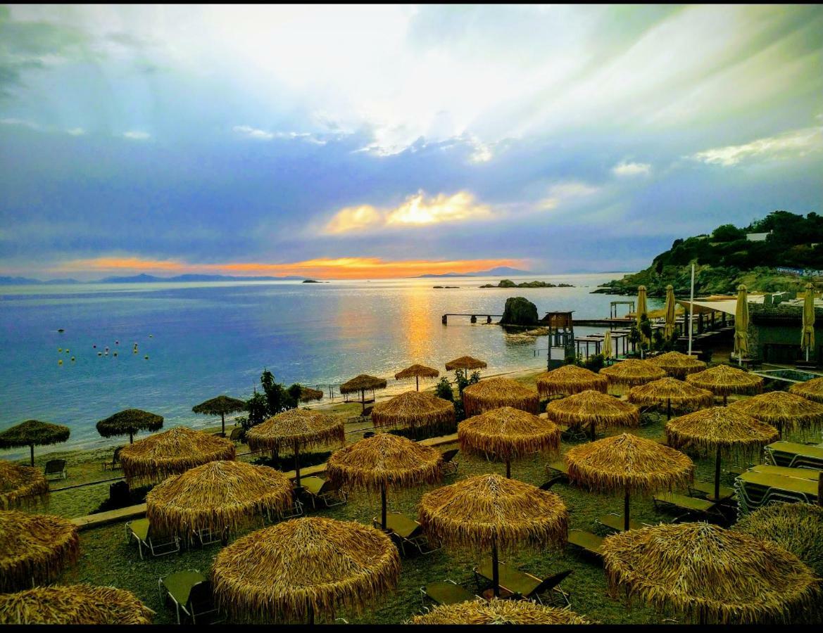 New Seafront Studio Guest House Anavyssos Luaran gambar
