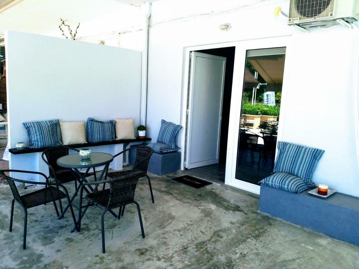 New Seafront Studio Guest House Anavyssos Luaran gambar